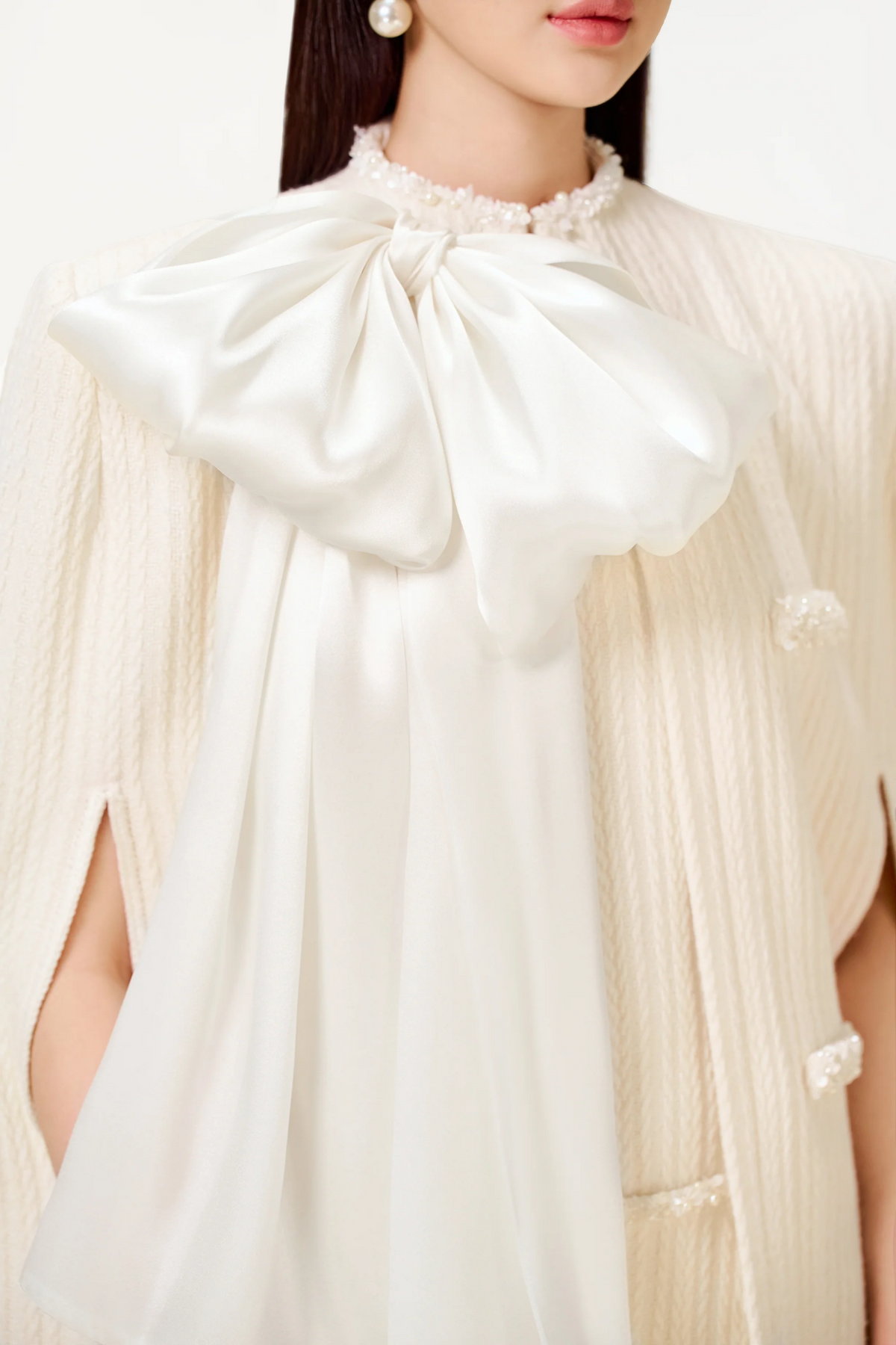 Abene Bow Beaded Embellished Knit Cape - White
