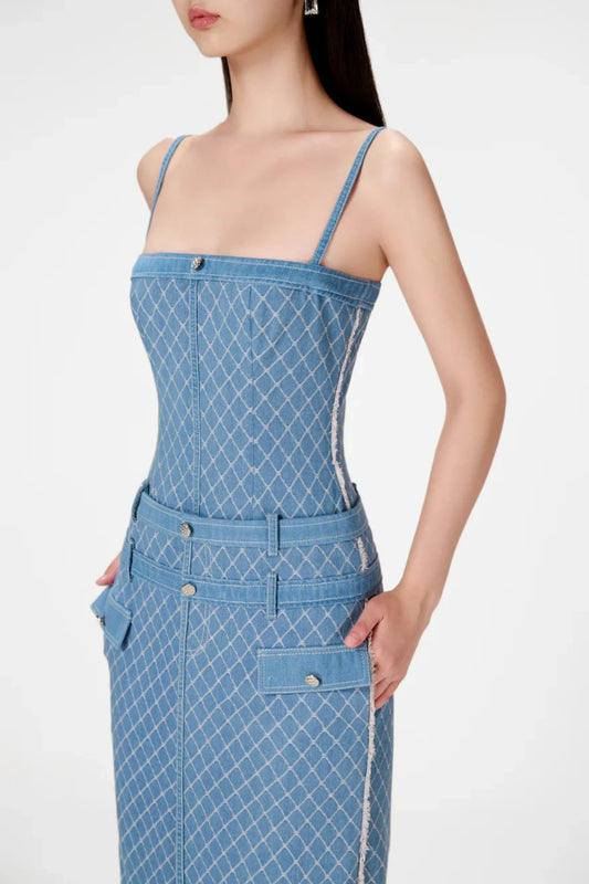 Hullar Denim String Midi Dress