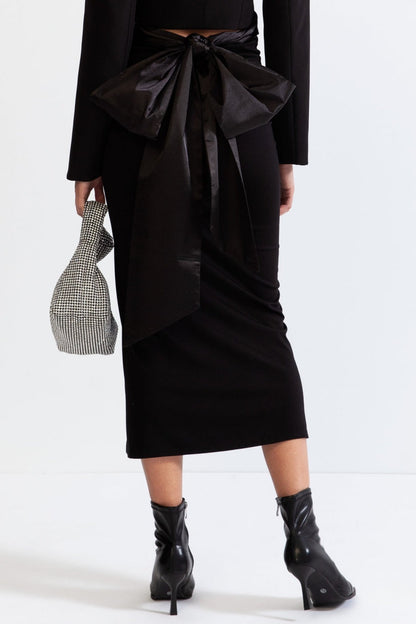 Maelie Bow Detail Satin Crop Blazer  - Black