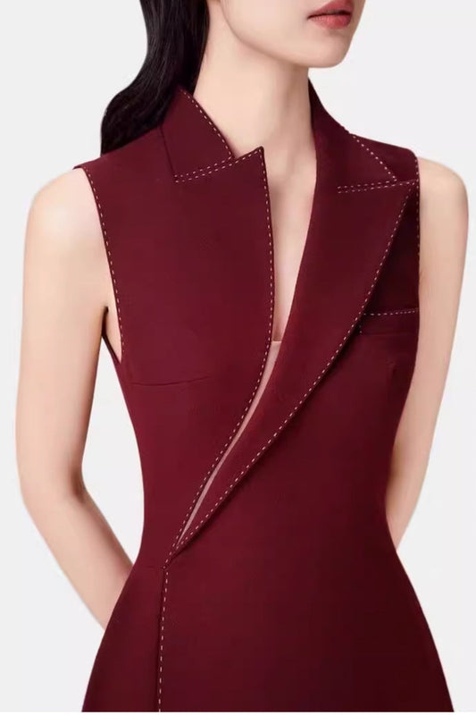 Vequa Asymmetric Collar Sleeveless Midi Dress - Wine